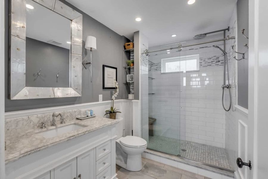 Bathroom 1: Walk-in shower