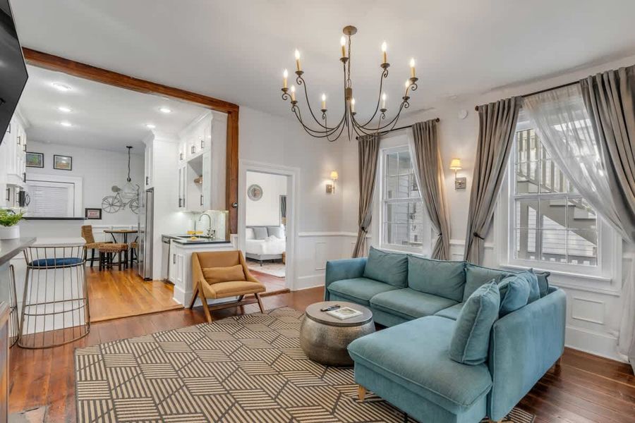 Living room 1: The living room allows for plenty of relaxation space for your group!