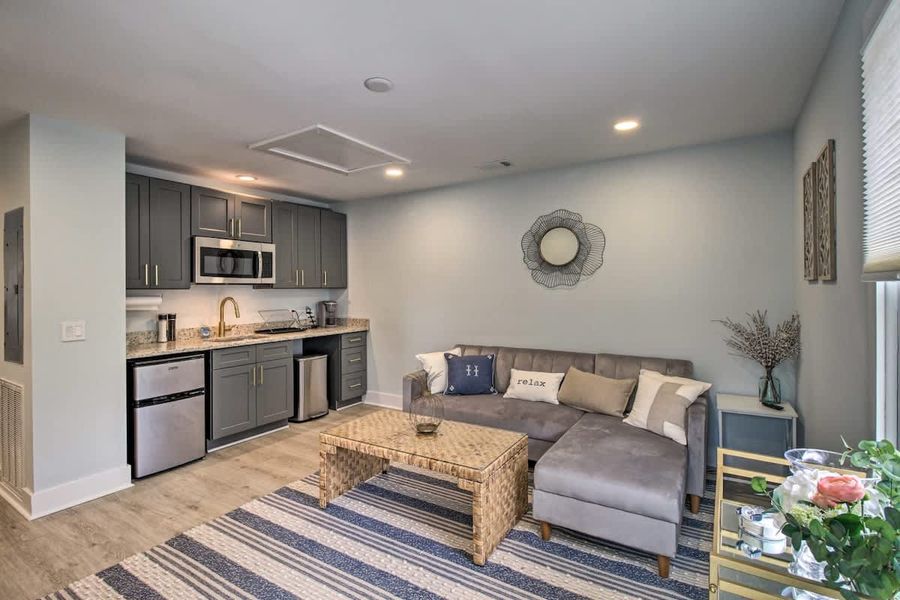 Spacious living room with seating for your entire group!