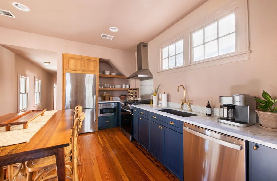 Fully equipped kitchen