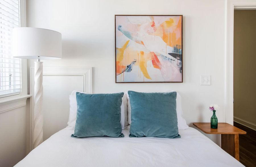 Bedroom #6: Queen Bed + TV + Ceiling Fan + En-suite Bathroom