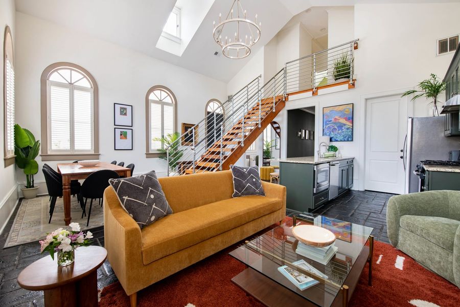 Spacious living room for all of your guests.