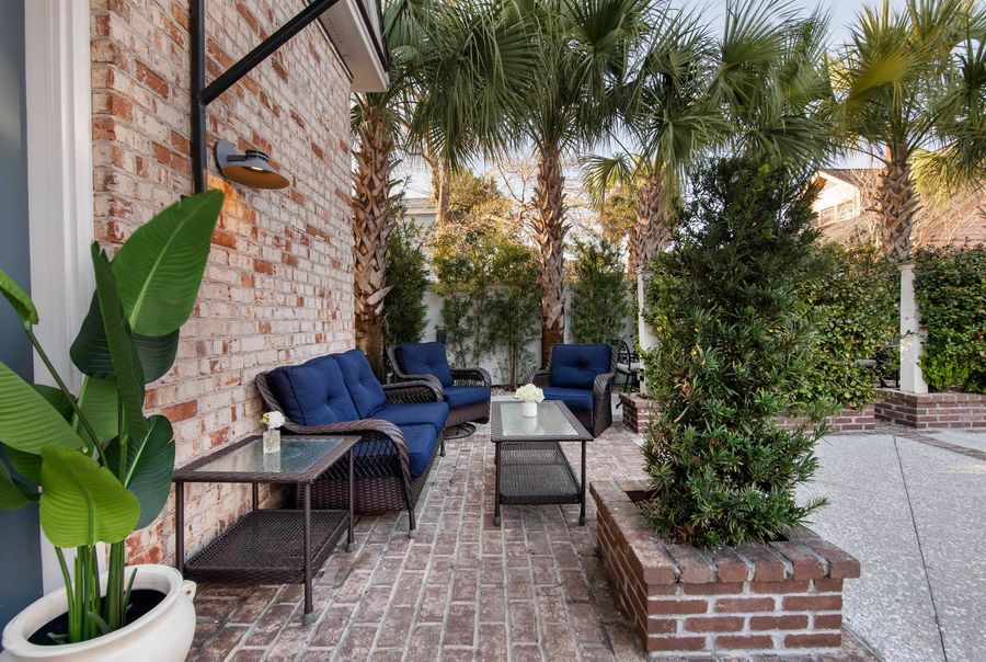 Endless outdoor spaces to enjoy!