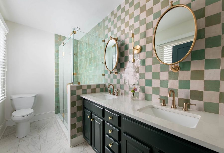 Bathroom #2: Walk-in shower