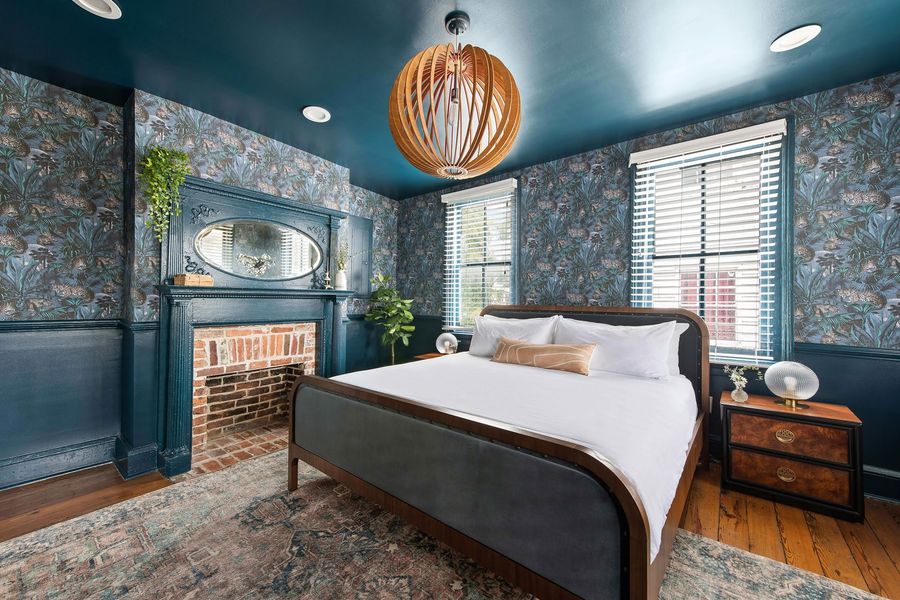 Bedroom #2: King Bed