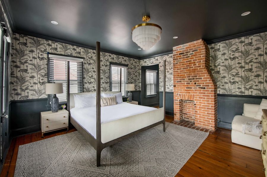 Bedroom #1: King Bed