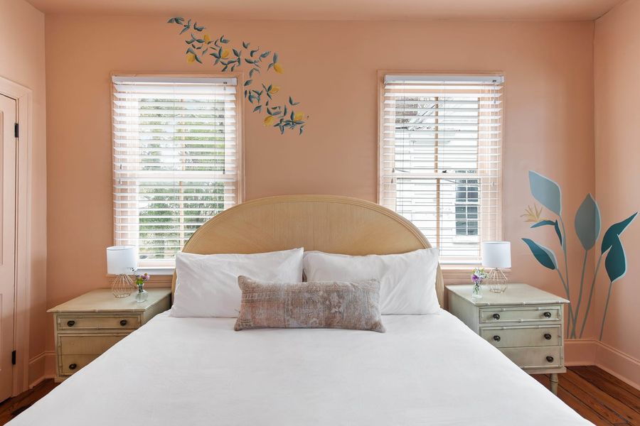 Bedroom #5: King Bed