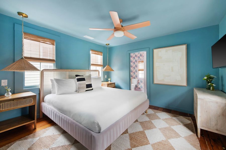 Bedroom #1: King Bed