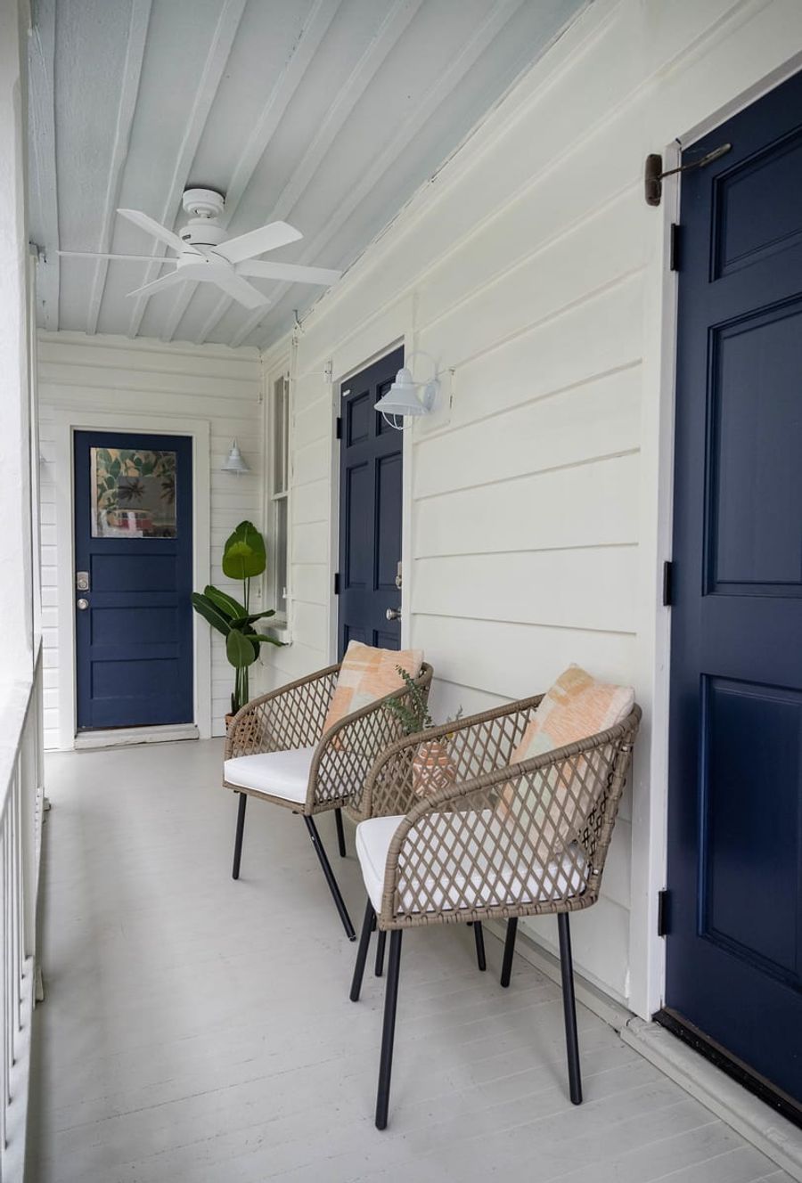 Additional porch seating