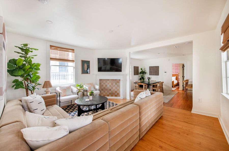 Spacious living room with seating for your entire group