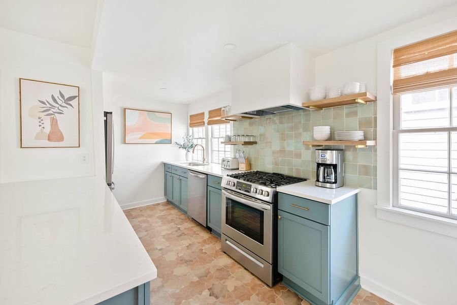 Fully equipped kitchen with everything you need to cook a meal