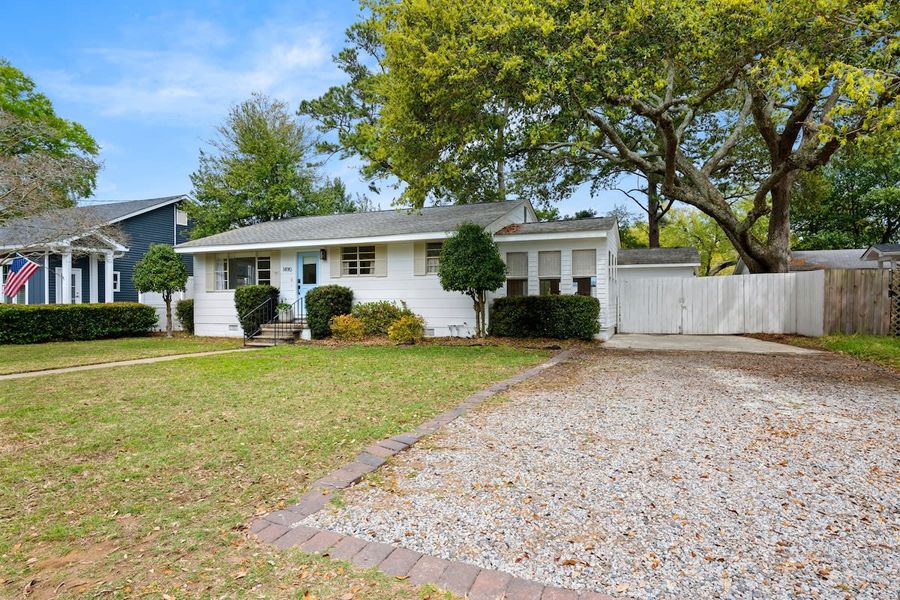 Plenty of space to park in the private driveway. Looking forward to hosting you in beautiful Old Village! 