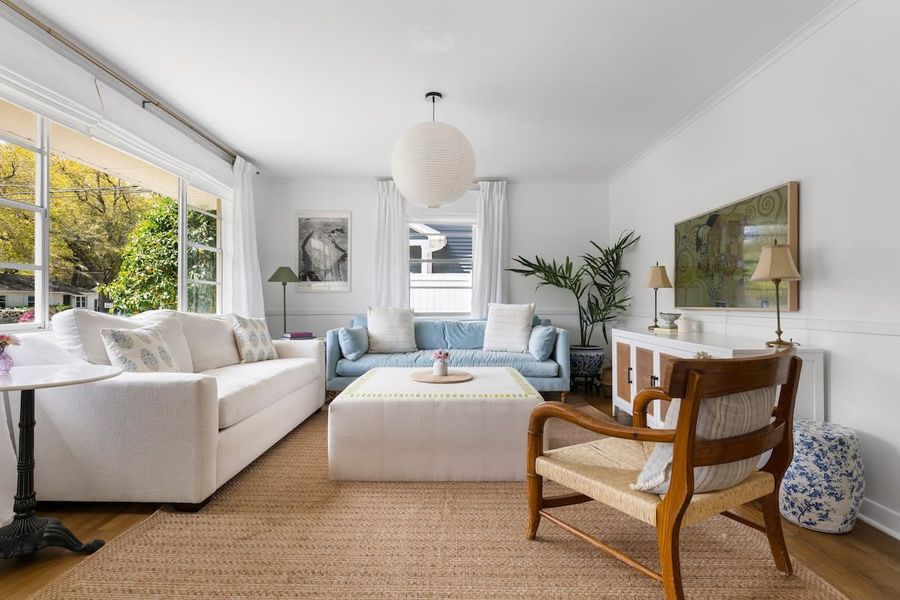 Spacious living room with plenty of seating and a smart TV!