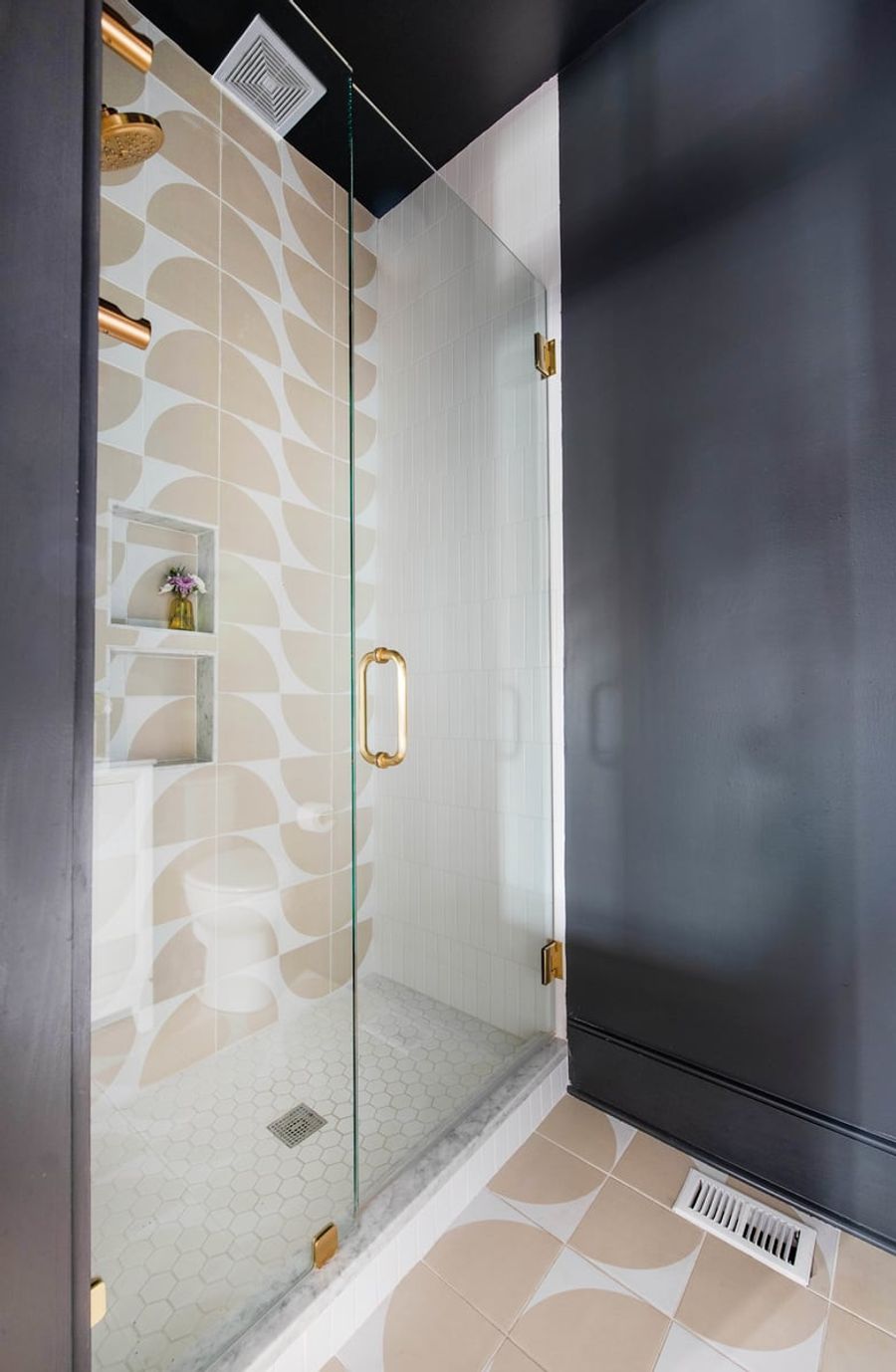 Bathroom 2: Walk-in shower