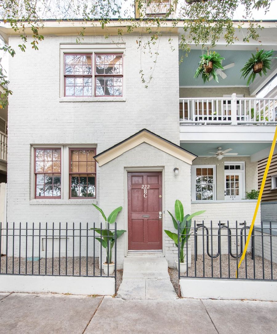 Exterior of the home! Looking forward to hosting you in beautiful downtown Charleston!