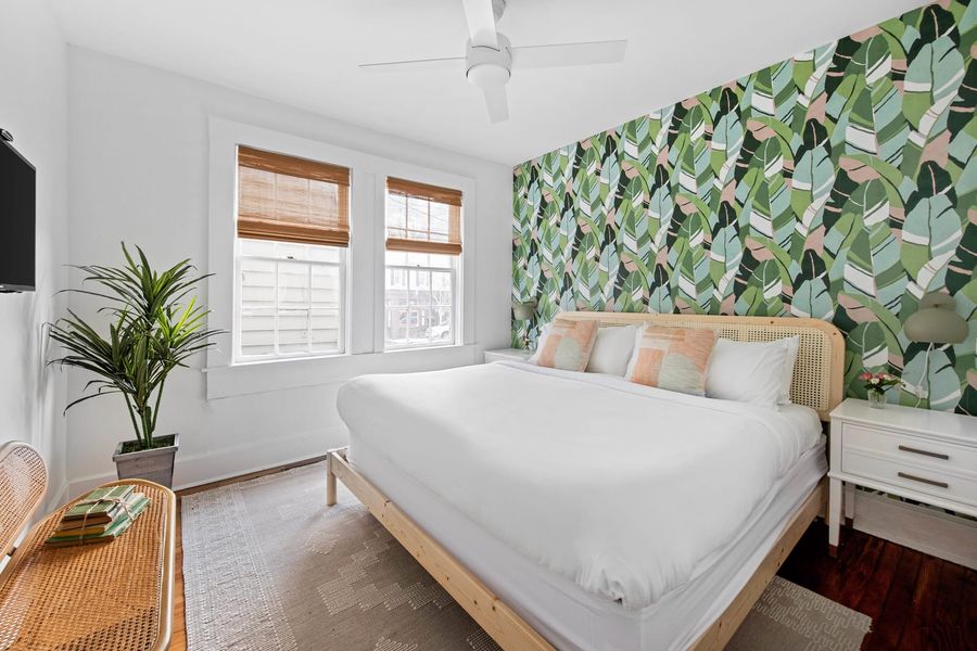 Bedroom #4: King Bed