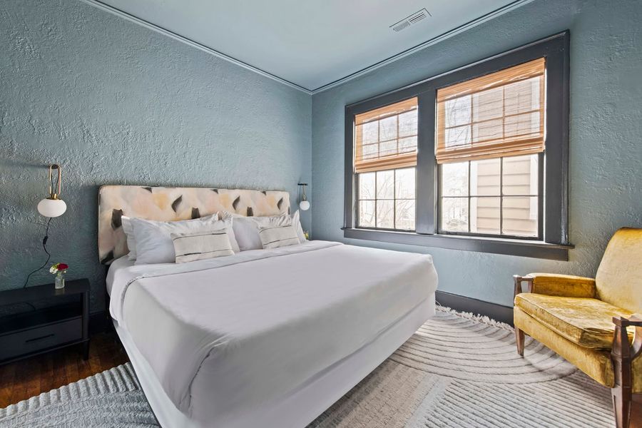 Bedroom #6: King Bed