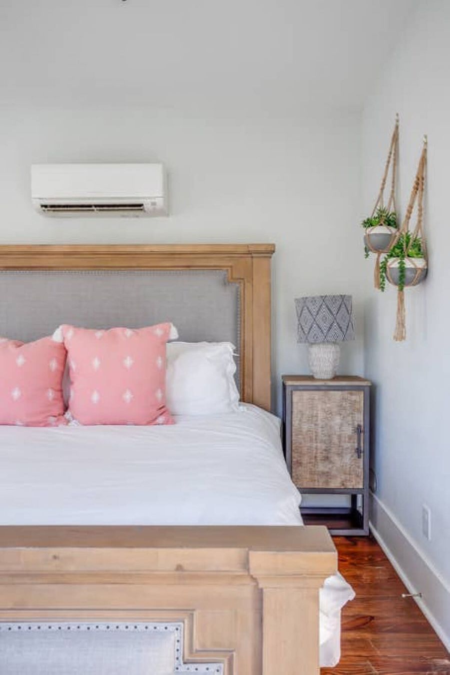 Master bedroom with a king bed and ensuite!