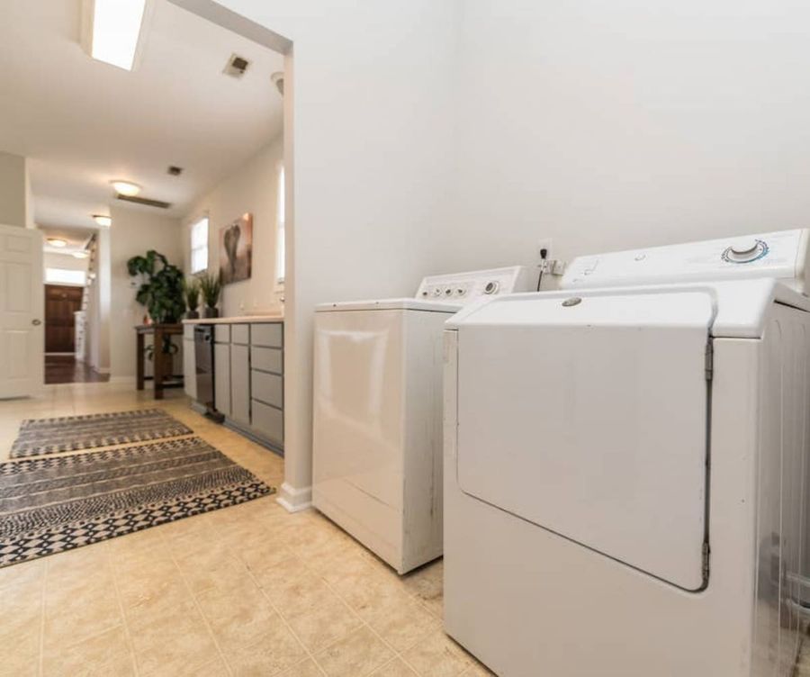 Washer & Dryer 