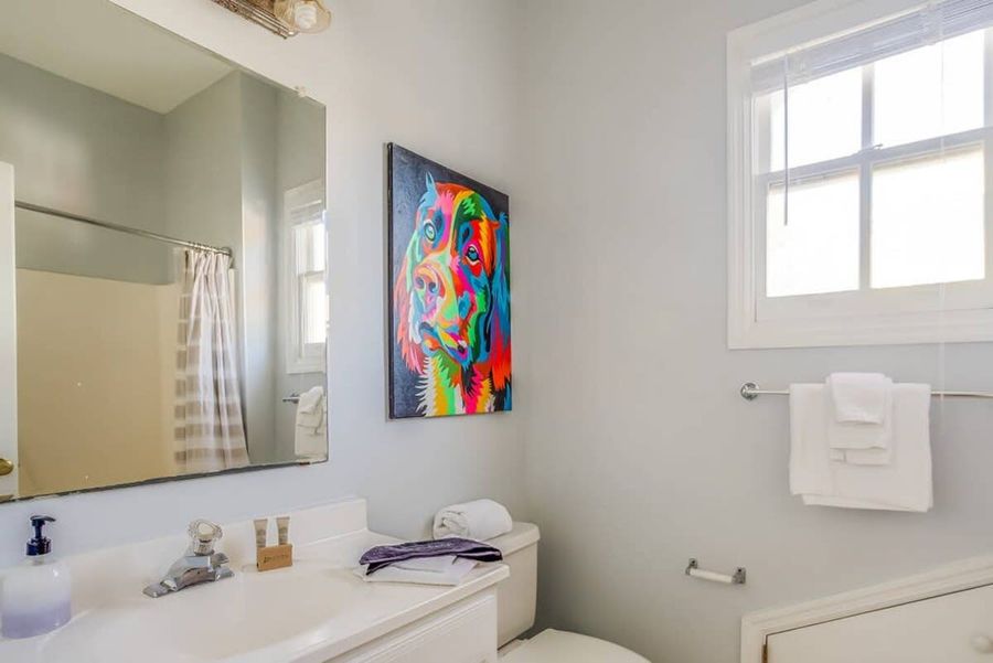 Upstairs Hall Bath