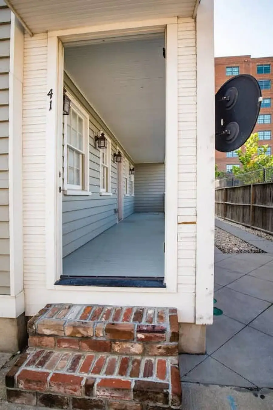 Front porch!