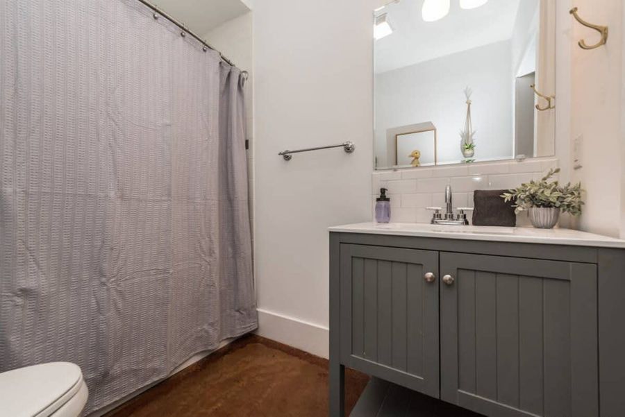 Full Renovated Bathroom