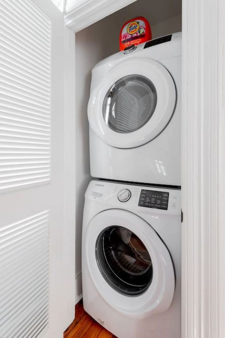 Washer + Dryer 