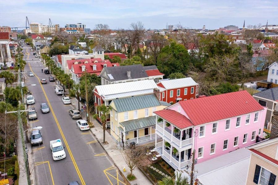 The house is located just two short blocks from the famous King Street!