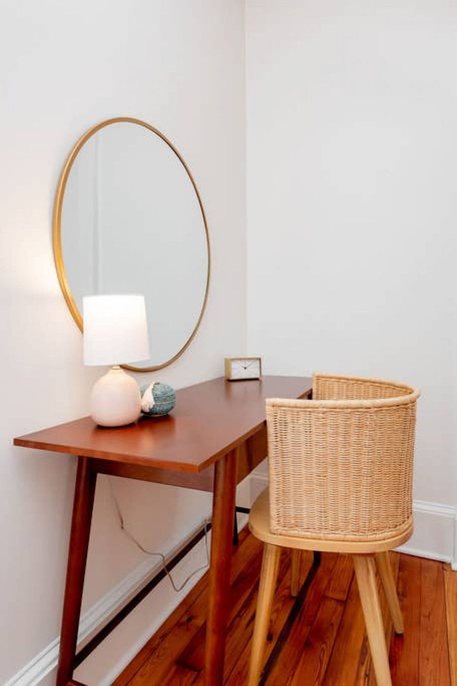 Private get ready/workspace in bedroom #1