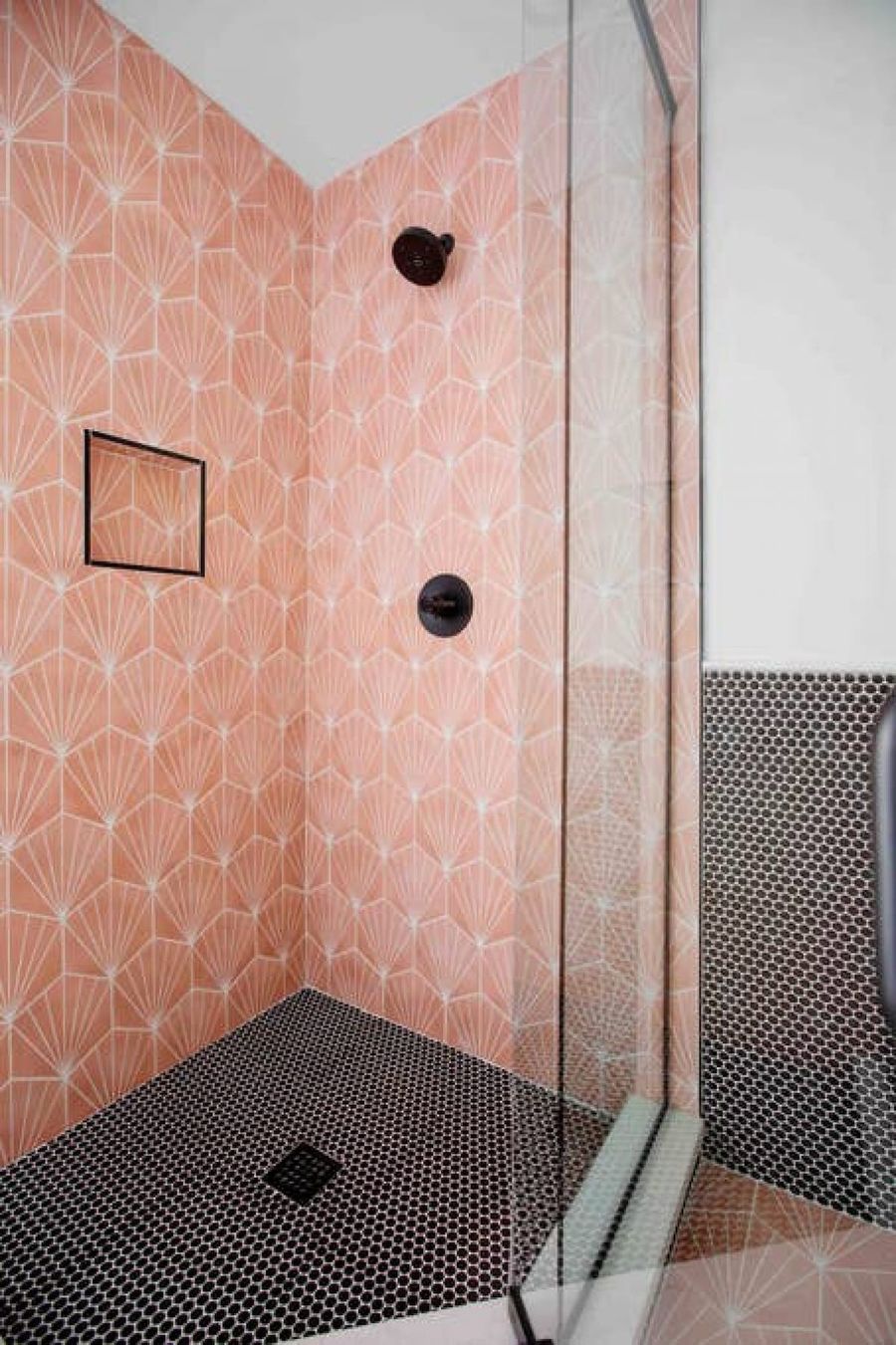 Mermaid bathroom (Bath #4)