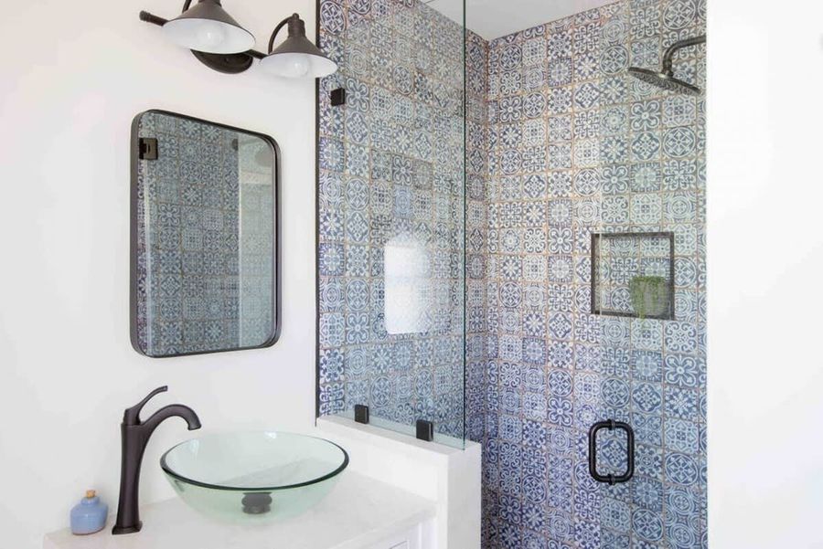 Ensuite Bathroom off King Bedroom #6