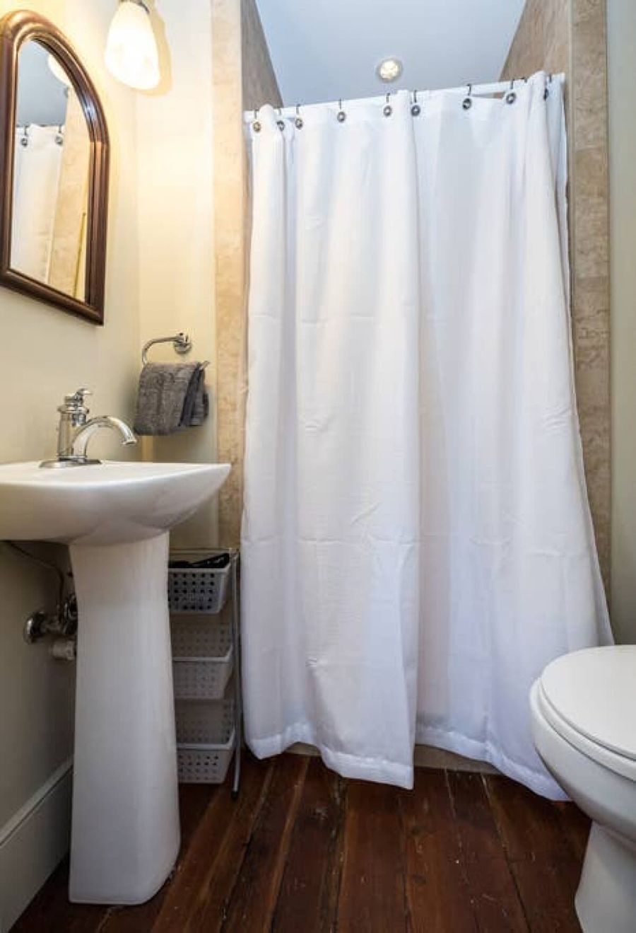 Bathroom 2: Walk-in shower