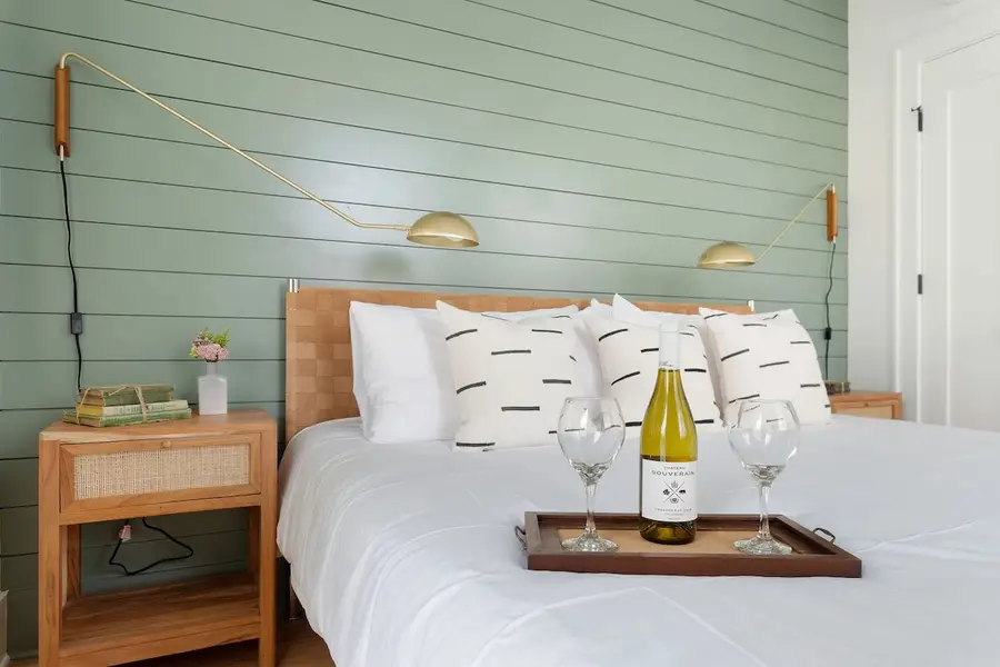 Bedroom #4: King Bed, TV, Ceiling Fan