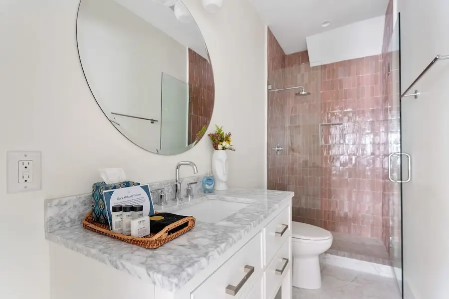 Bathroom #2: Walk-in shower 
