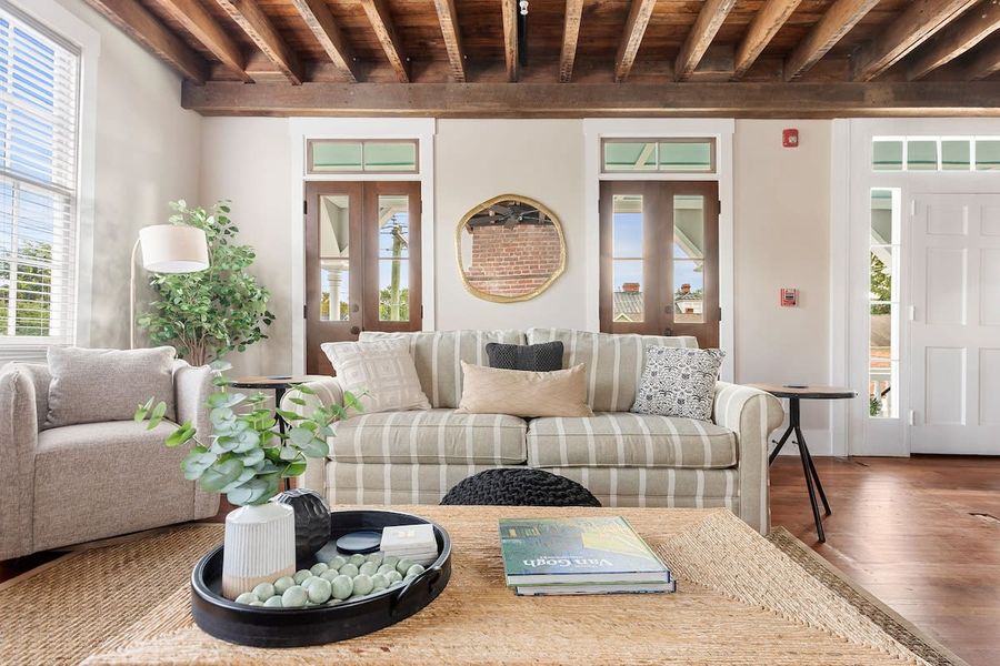 Welcome to Walk Everywhere - 4 Bedroom/5 Ba!