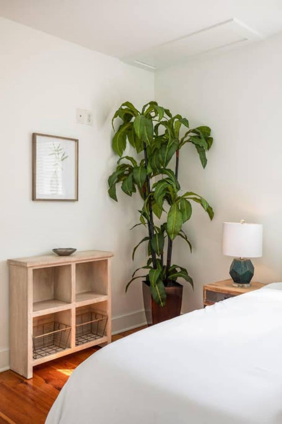 Bedroom 3: King Bed + TV + En-suite 
