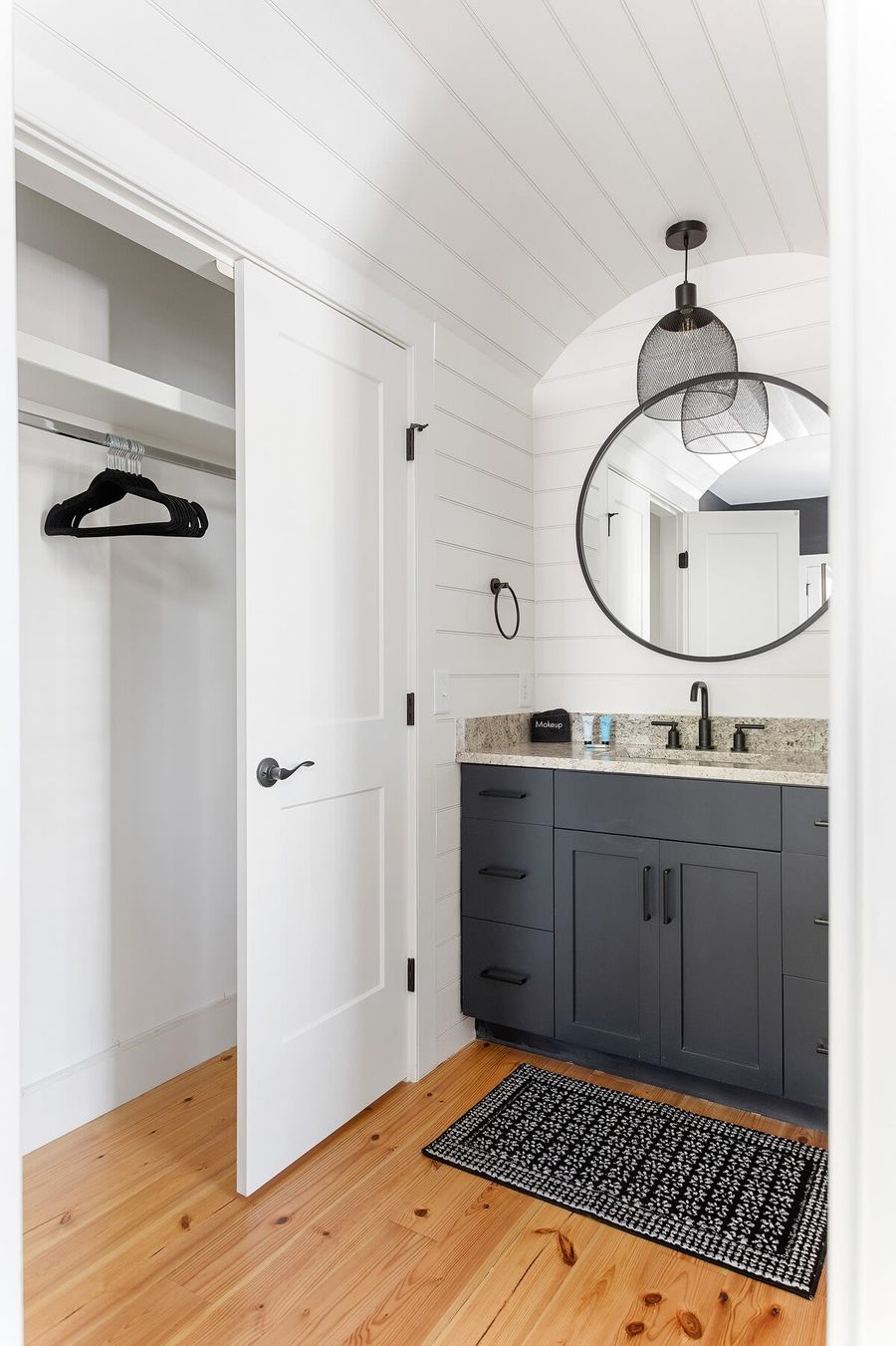 En-Suite Bathroom in King Bedroom