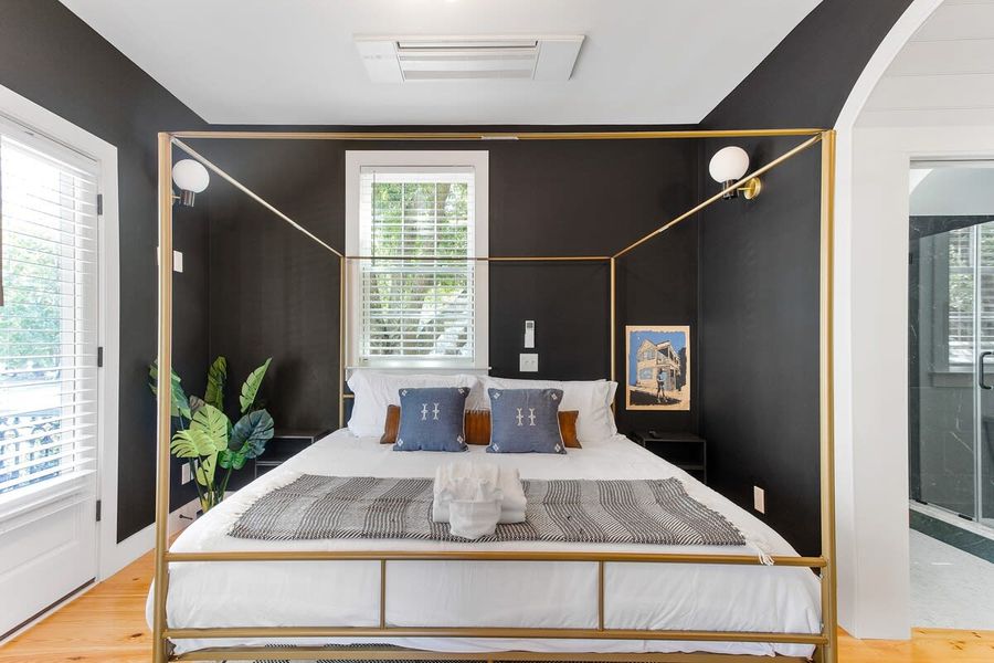 A Luxe Resort Vibe with a Private, Comfortable Feel