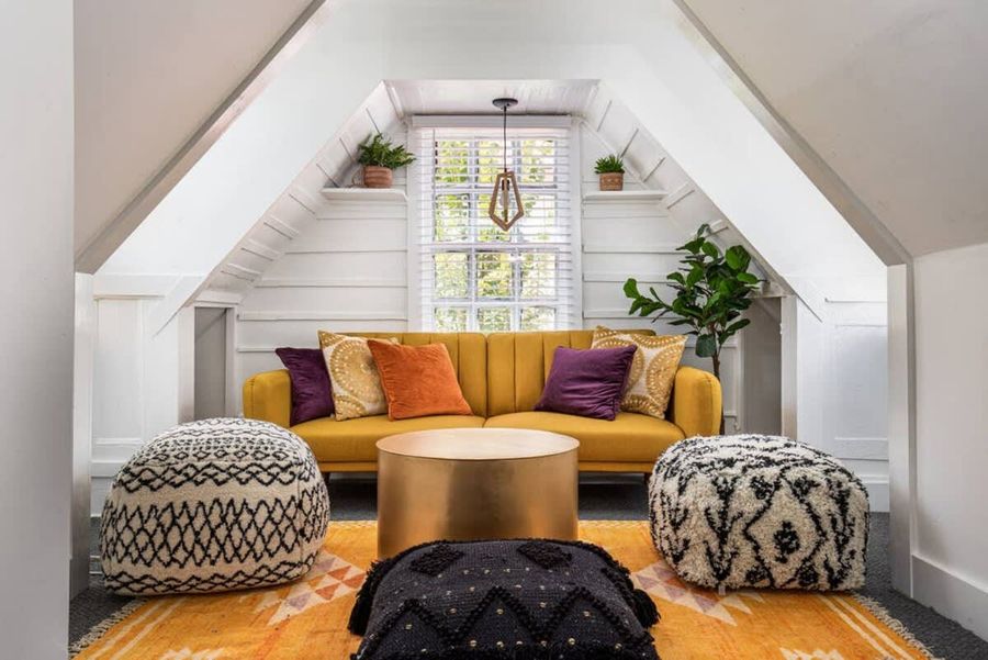 The hangout room!