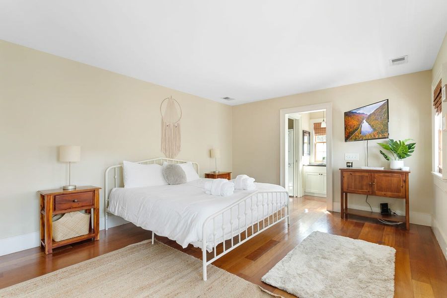 Bedroom with King bed, En-suite and TV!