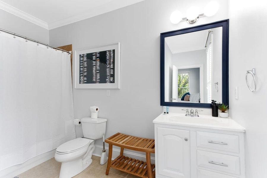 Bathroom 1: Walk-in shower