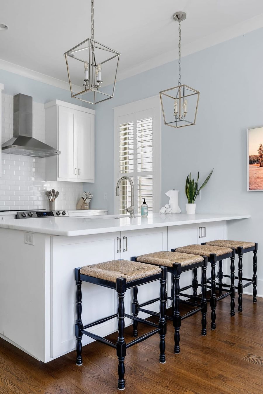 Large fully equipped kitchen!