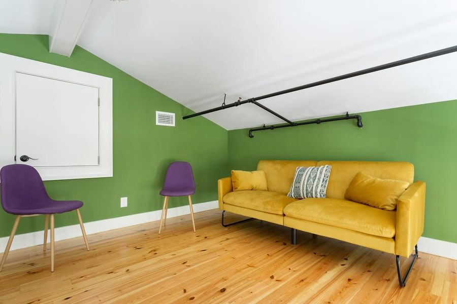 Upstairs lounge/loft space :)