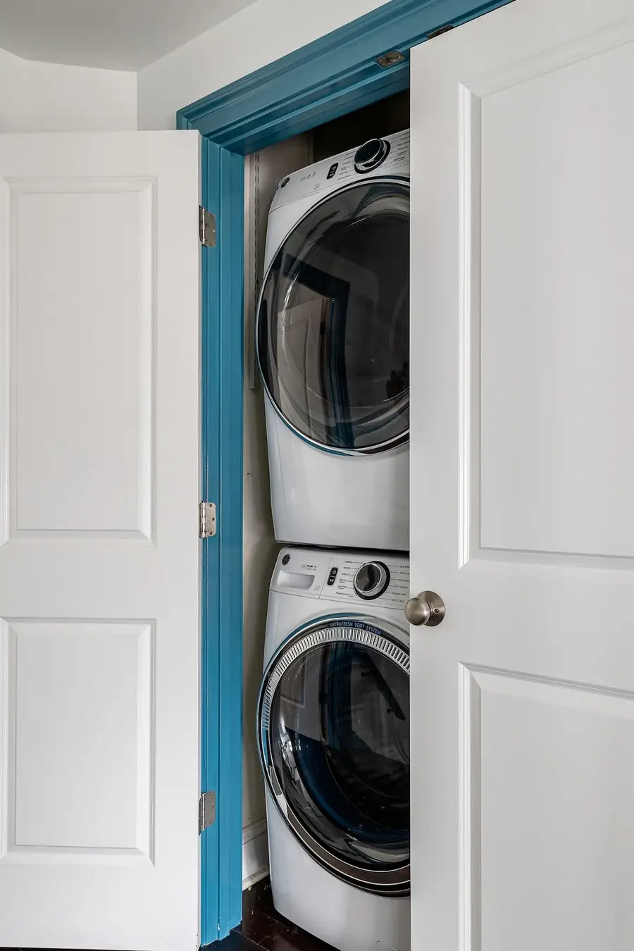 Washer + Dryer