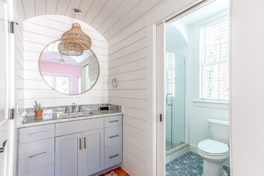 En-Suite Bathroom #1 with spacious walk in shower! 