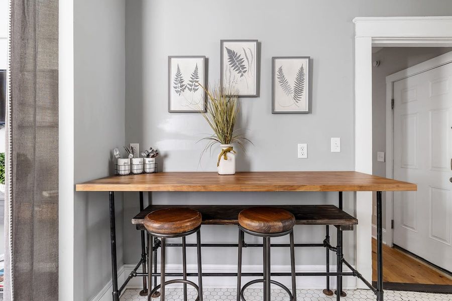 Dining seating in kitchen for your group 