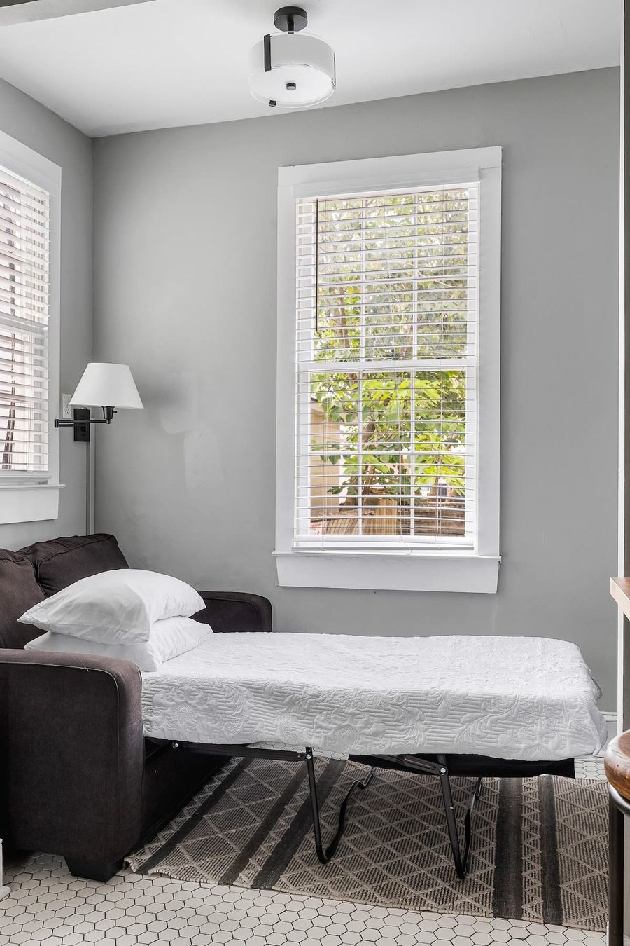 Living room space with a twin sleeper sofa