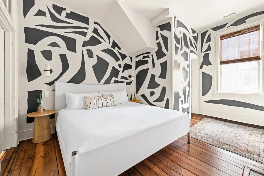 Bedroom #4: King Bed