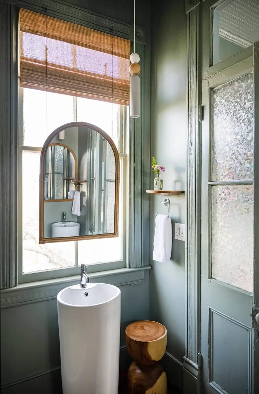 Bathroom 1: Walk-in shower