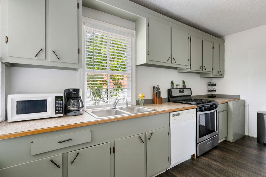 Kitchen space with island tabletop seating